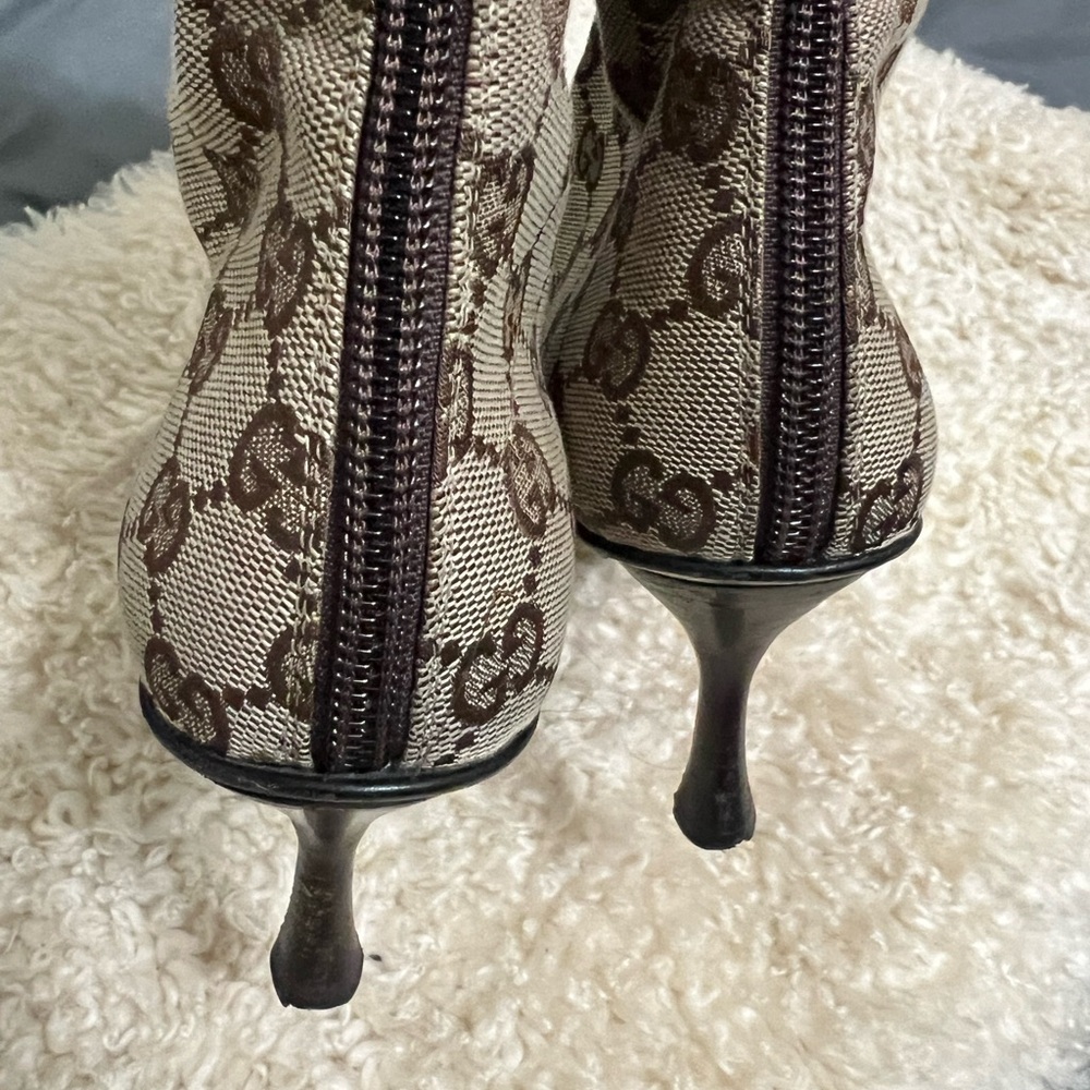 Gucci Brown Patterned Women's Shoes